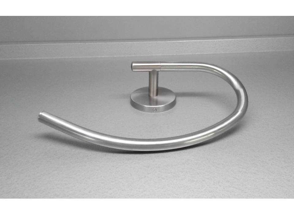 7660  Towel ring